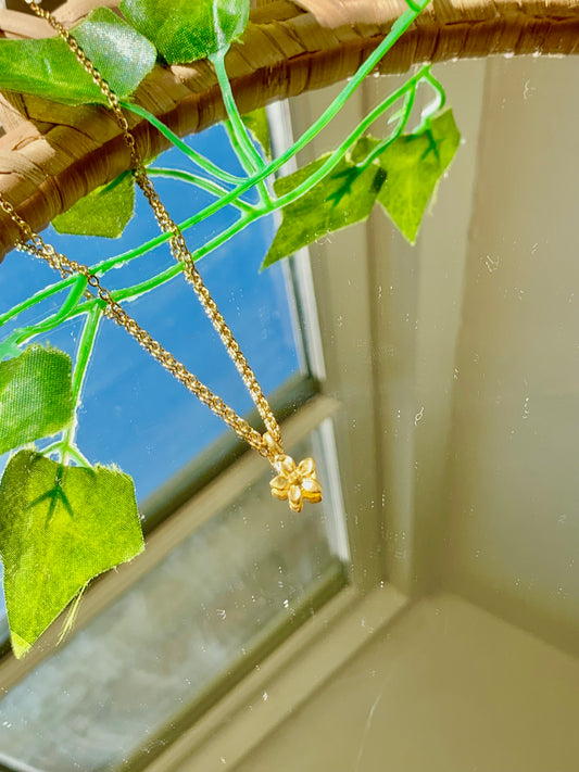 Handmade Gold Flower Necklace